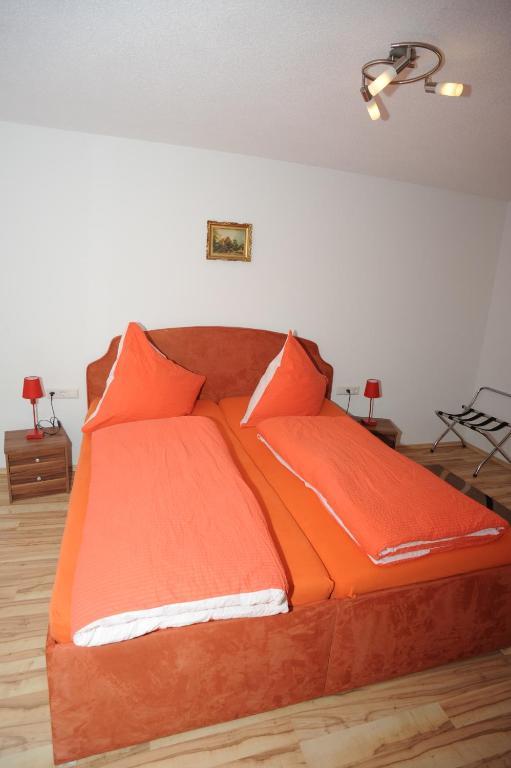 Gasthaus-Pension Fischerkeller Randegg Bilik gambar